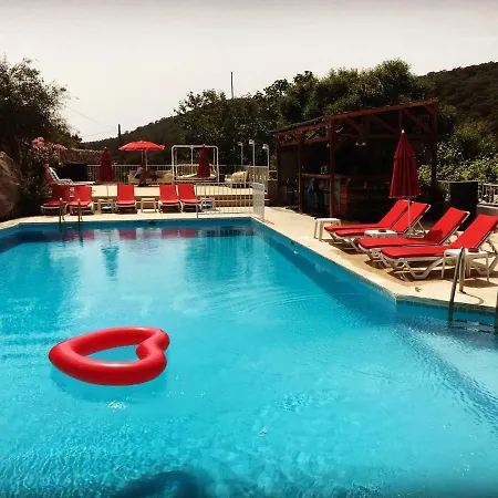 Golden Gate Oludeniz 酒店 3*